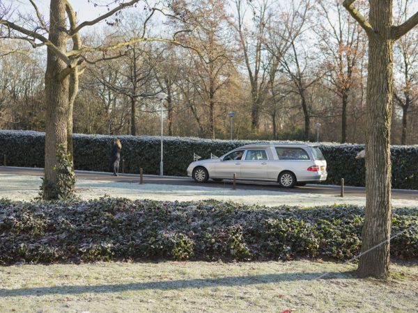 Uitvaartbegeleiding Sanne Veldhuijzen Voor Altijd Gekoesterd Maarssen Tienhoven Utrecht